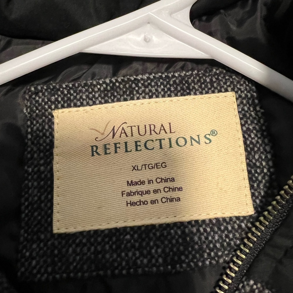 Natural reflections vest